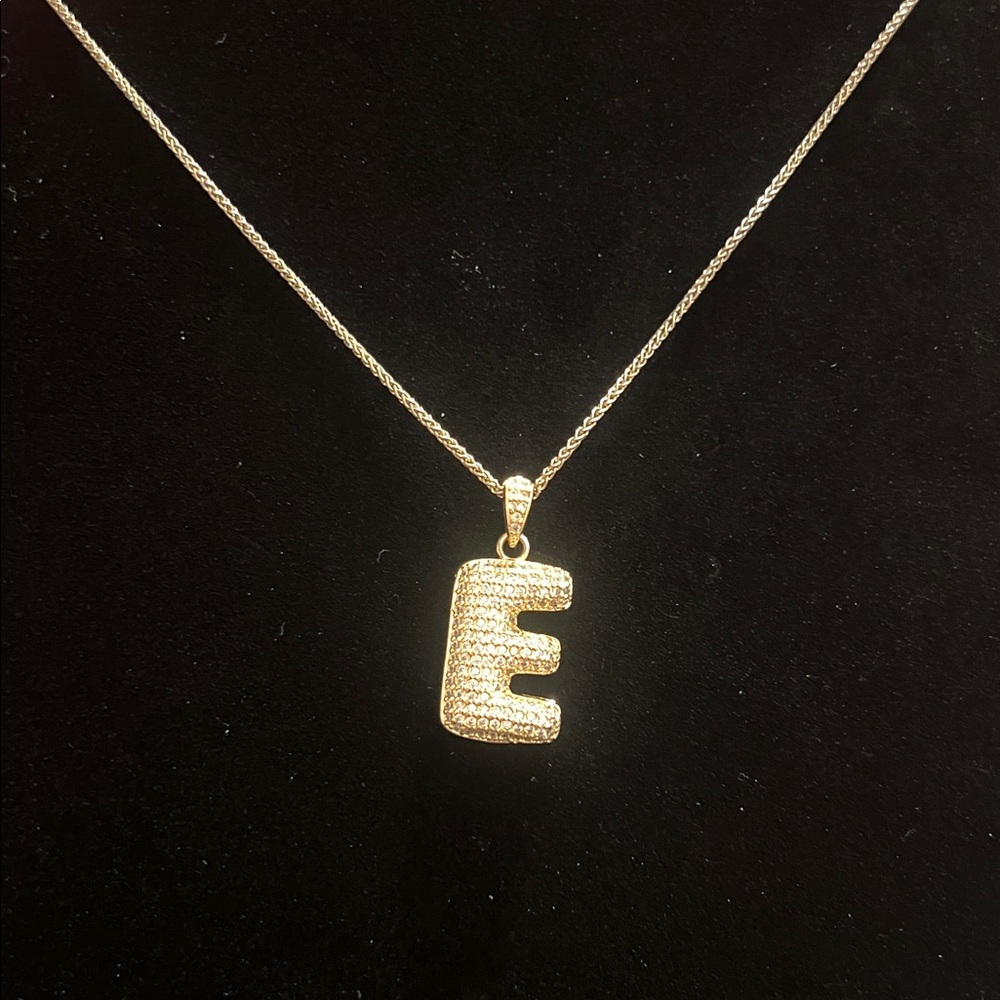 Puffy Initial "E" Pendant Necklace - image 1
